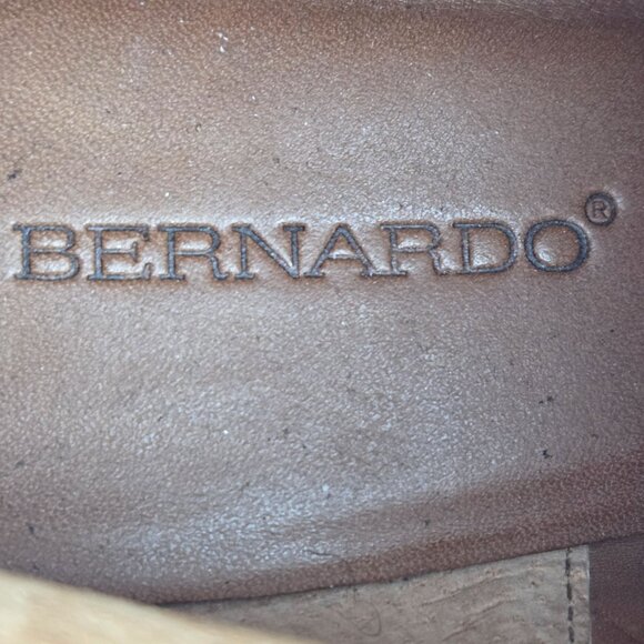 Anthro Bernardo Francesca Bootie Brown Suede Size 10M - Picture 9 of 14